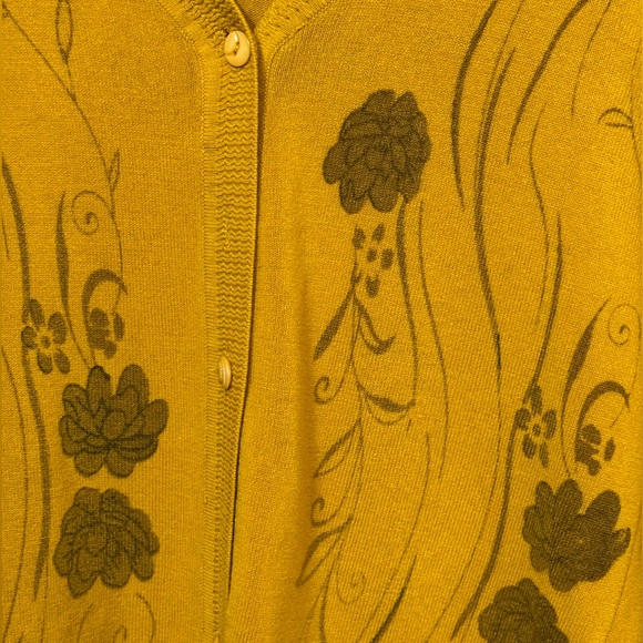 Vintage Floral Abundant Mustard Yellow Button Down Cardigan Sweater Women’s M - Picture 3 of 5